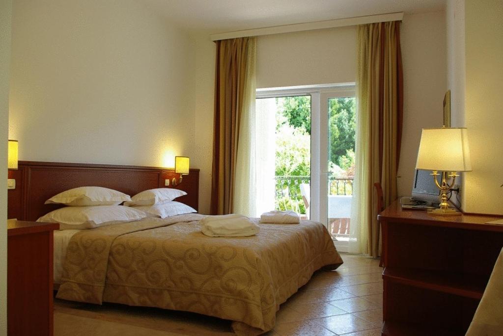 Superior Double Room,65084770:JPEG